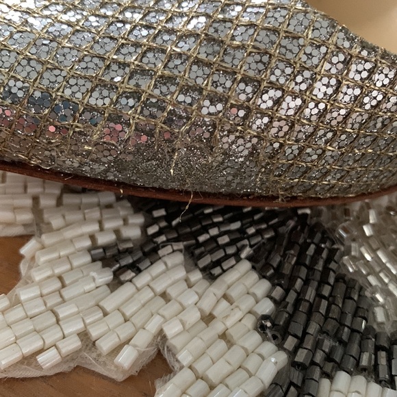 Jimmy Choo Champaign sparkle pumps. - Picture 4 of 5